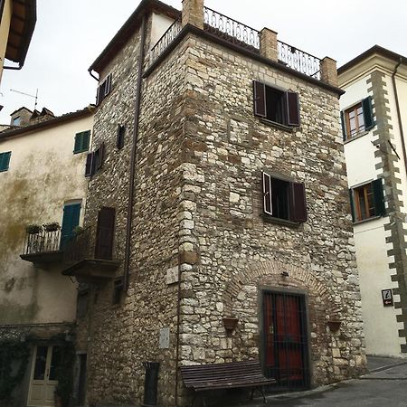 Апартаменты Art Rebus Tower In Tuscany Рада ин Шанти Экстерьер фото